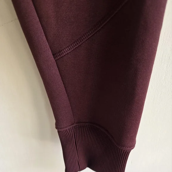 Nike Maroon Joggers Rose Gold Logo XS NWOT - Picture 5 of 5